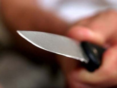 У Сквирі через ревнощі чоловік проштрикнув товариша ножем 