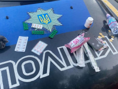 Поліцейські Фастова борються з незаконним обігом наркотиків