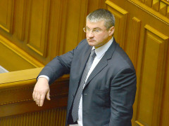 Голова Верховної Ради відмовив мажоритарнику з Київщини (ФОТО)