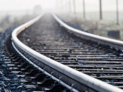 У Бородянському районі потяг збив 17-річного хлопця в навушниках 