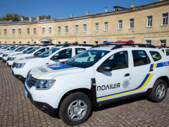 Поліцейські офіцери Ірпінської громади отримали по новому службовому автомобілю
