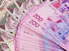 Службовцю Кагарлицької держадміністрації висунуто обвинувачення у розкраданні пального на понад 400 тис грн