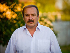 Віктор Бархоленко (журналіст): Про мера Ірпеня Карплюка, його 67 квартир та смерть чоловіка на будівництві