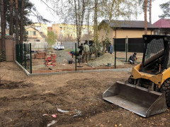 У Гостомелі розпочали будівництво нового спортивного майданчика (ФОТО)