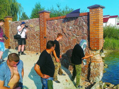 Рада зобов’язала демонтувати огорожі, які перешкоджають доступу громадян до водойм