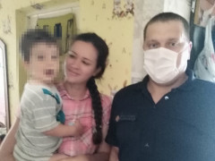 У Славутичі врятували дворічну дитину, яка була замкнена в квартирі