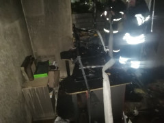 У Борисполі з палаючої багатоповерхівки евакуювали жителів