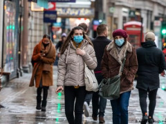 Коронавірусні новини: за добу одужало удвічі більше людей, ніж захворіло
