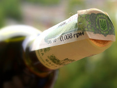 На Київщині за червень власники ліцензій на торгівлю алкоголем сплатили майже 5 млн грн податку