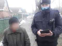 У Кагарлику поліцейські повернули додому бабусю, яка загубилася (ФОТО)