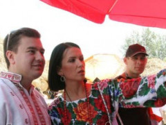 Жителька Бучі іде на вибори проти свого екс-чоловіка