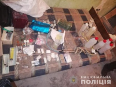 Киянин влаштував потужну нарколабораторію в Боярці (ФОТО)