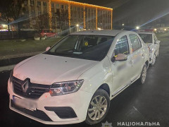 У Вишгороді правоохоронці затримали таксиста під кайфом (ФОТО)