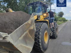 На Київщині патрульні зупинили водія трактора в стані алкогольного сп’яніння (ФОТО)