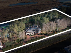 Експрем'єр Гройсман "розжився" елітним житлом на Київщині (ФОТО, ВІДЕО)
