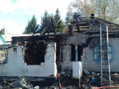 На Яготинщині у вогні заживо згорів дідусь (ФОТО)