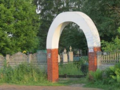 У Гостомелі колишній начальник кладовища наживався на небіжчиках (ФОТО)