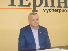 На Київщині перекинувся автомобіль з мером Сміли
