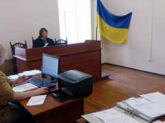 КОДА з прокуратурою ігнорують судові засідання стосовно вкраденої землі на Обухівщині (ФОТО)