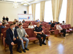 Шоста сесія Української міської ради не відбулася через малу кількість депутатів