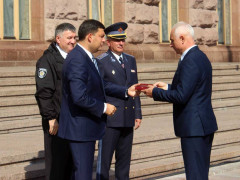 Прем'єр - міністр України Володимир Гройсман привітав рятувальників (ФОТО)