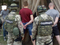 У Білій Церкві правоохоронці затримали банду рекетирів