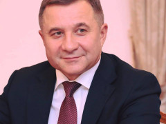 Нардеп Васюник у соцмережі рекламує своє негативне ставлення до "Повітряного експресу" (ФОТО)