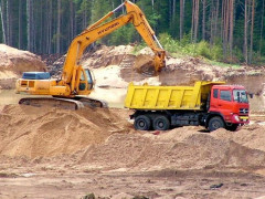 Браконьєри блокують діяльність легальної фірми