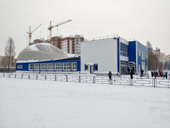 У Вишневому під час тренування на дітей обвалився дах новозбудованого спорткомплексу (ФОТО)