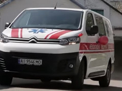 Білоцерківська лікарня отримала новий автомобіль невідкладної допомоги (ВІДЕО)