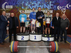 Білоцерківські спортсмени показали фантастичні результати на змаганнях з важкої атлетики (ФОТО)
