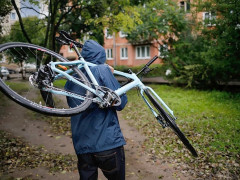 Житель Березані "позичив" велосипед із сервісу прокатів у Києві (ФОТО)