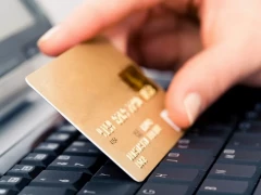 На Київщині невідомі видають себе за працівників податкової служби та вимагають гроші
