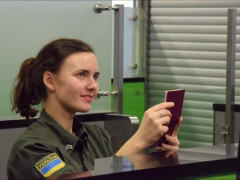 У "Борисполі" затримали жінку, яка подорожувала під іншою зовнішністю 
