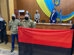 Ірпінський депутат від партії Порошенка проголосував проти національного прапора