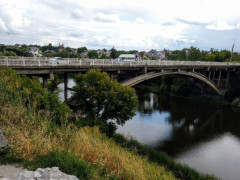 Рух мостом через річку Рось у Білій Церкві перекриють
