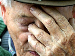У Борисполі літній чоловік потребував допомоги патрульних (ФОТО)