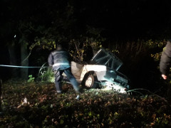 У Рокитнянському районі два автомобіля ВАЗ не поділили дорогу (ФОТО)
