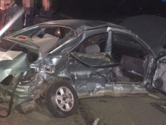 У смертельній ДТП на Фастівщині загинули дві людини (ВІДЕО)