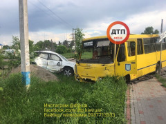 На Бориспільщині відбулася масштабна ДТП за участю маршрутки: є потерпілі (ФОТО)