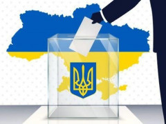 В Ірпені волонтер опитування Зеленського розплакалася через питання кандидата в депутати