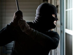 У смт Глеваха зловмисники пограбували приватний будинок