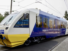 Укрзалізниця безкоштовно перевозитиме медиків на Київщині (РОЗКЛАД)