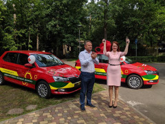 У Бучі лікарі до професійного свята отримали два автомобілі (ФОТО)