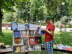 Юних жителів Макарова закликають читати книжки