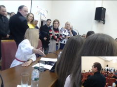 Українська міськрада хотіла залишити дітей без подарунків на Новий рік (ВІДЕО)