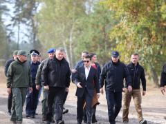 Президент України завітав на тактико-спеціальні навчання МВС у Бориспільському районі (ФОТО)