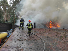 На Обухівщині вщент згорів приватний житловий будинок (ВІДЕО, ФОТО)