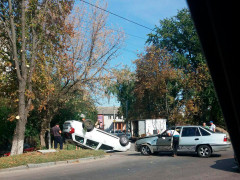 У Борисполі іномарка внаслідок ДТП перевернулася на дах