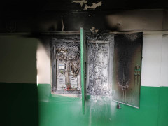 У Білій Церкві зловмисники підпалили електрощиток у багатоповерхівці (ФОТО)